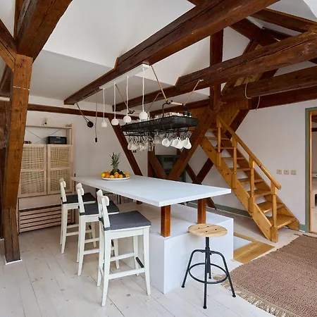 Belle Vista Loft *